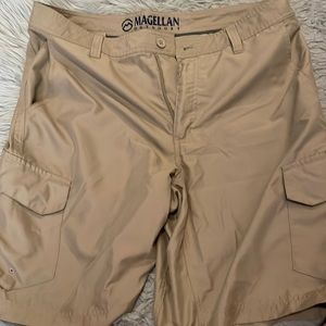 Magellan size 34 tan cargo shorts